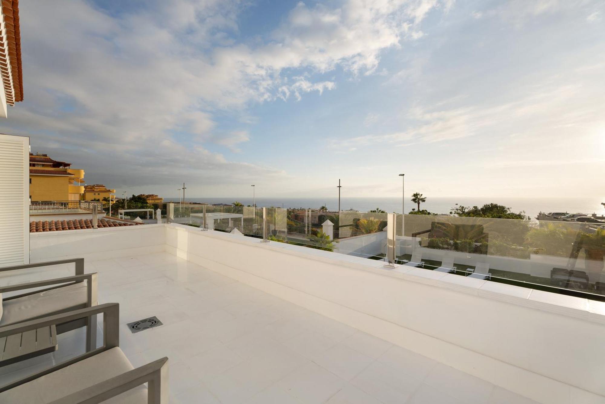 Espectacular Villa Aurora By Paramount Holidays Puerto de Santiago  Exterior foto